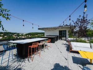 Pronájem bytu 2+kk, Praha - Modřany, Československého exilu, 52 m2
