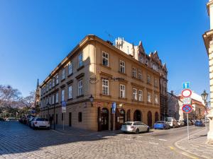 Prodej bytu 2+1, Praha - Staré Město, Karoliny Světlé, 47 m2