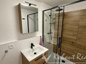 Pronájem bytu 2+kk, Praha - Žižkov, Habrová, 45 m2