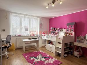 Prodej obchodního prostoru, Hustopeče, Dukelské nám., 185 m2