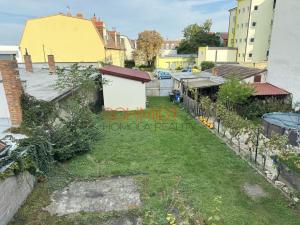 Prodej obchodního prostoru, Hustopeče, Dukelské nám., 185 m2