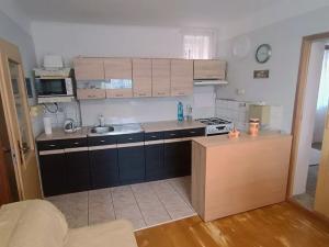 Pronájem bytu 2+1, Cerhovice, Na Blížce, 45 m2