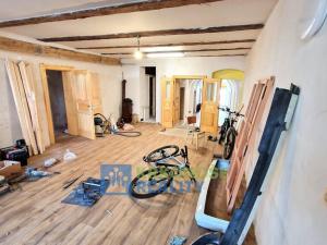 Pronájem obchodního prostoru, Trutnov - Vnitřní Město, Krakonošovo náměstí, 85 m2