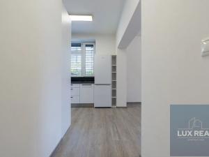 Prodej bytu 2+kk, Střelice, Brněnská, 54 m2