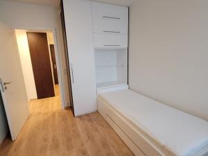 Pronájem bytu 3+kk, Praha - Stodůlky, Mukařovského, 69 m2