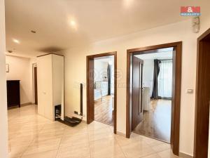 Pronájem bytu 3+kk, Praha - Libeň, Vojenova, 87 m2