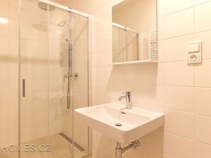 Pronájem bytu 3+kk, Praha - Nové Město, Podskalská, 113 m2