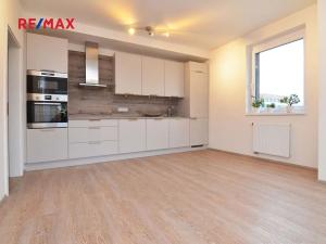 Pronájem bytu 2+kk, Praha - Hlubočepy, Hugo Haase, 53 m2