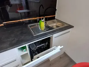 Pronájem bytu 1+kk, Praha - Lipence, Oddechová, 35 m2