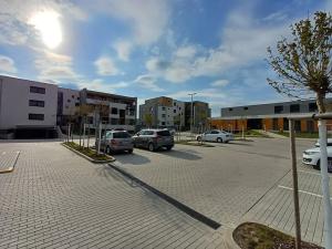 Pronájem bytu 1+kk, Praha - Lipence, Oddechová, 35 m2