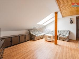 Prodej rodinného domu, Srnín, 342 m2