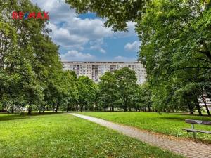 Prodej bytu 2+kk, Praha - Kobylisy, Chabařovická, 47 m2
