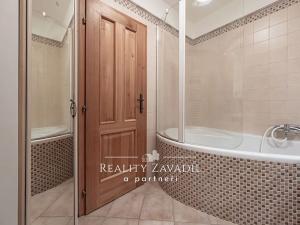 Prodej rodinného domu, Chvaletice, Budovatelů, 350 m2