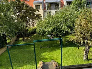 Pronájem bytu 2+kk, Praha - Břevnov, Šlikova, 50 m2