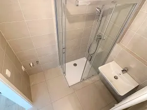 Prodej bytu 1+kk, Praha - Holešovice, V háji, 46 m2