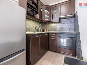 Prodej bytu 2+kk, Praha - Kyje, Farkašova, 49 m2