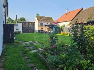 Prodej rodinného domu, České Budějovice, Haklovy Dvory, 400 m2