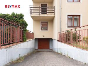 Prodej bytu 3+kk, Jesenice, Mezi Domy, 84 m2