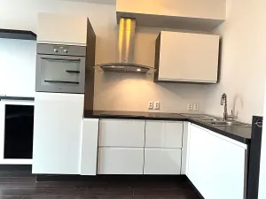 Prodej bytu 2+kk, Praha - Hrdlořezy, Nad Smetankou, 55 m2