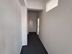Pronájem kanceláře, Brno, Jana Babáka, 61 m2