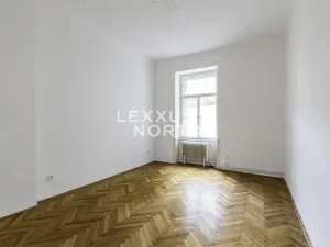 Prodej bytu 3+1, Praha - Staré Město, U staré školy, 112 m2