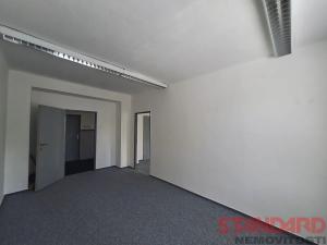 Pronájem kanceláře, Plzeň, Částkova, 31 m2