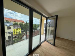 Prodej bytu 2+kk, Praha, Střížkovská, 60 m2