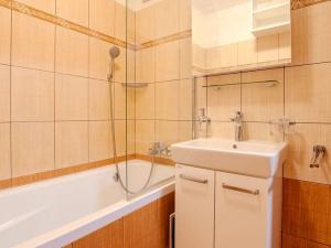 Prodej bytu 3+1, Nymburk, Sadová, 70 m2