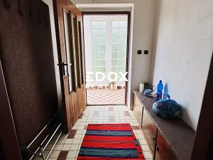 Prodej rodinného domu, Vlkaneč, 244 m2