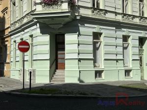 Pronájem obchodního prostoru, Karlovy Vary, Foersterova, 51 m2