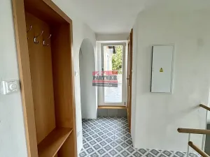 Pronájem bytu 2+1, Sezimovo Ústí, Dr. E. Beneše, 75 m2