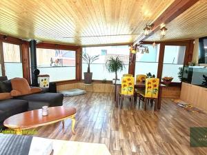 Prodej rodinného domu, Děpoltovice, 220 m2