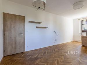 Pronájem bytu 2+1, Uherské Hradiště, Šafaříkova, 57 m2