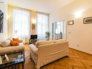 Pronájem bytu 2+1, Praha - Vinohrady, Polská, 50 m2