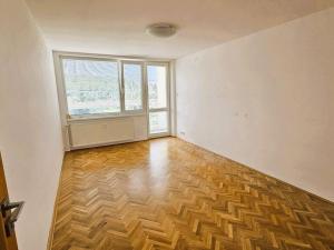 Prodej bytu 4+1, Jablonec nad Nisou, Vlaštovčí, 77 m2