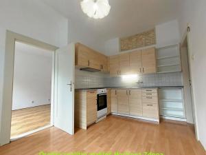 Pronájem bytu 2+kk, Praha - Žižkov, 49 m2