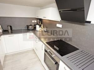 Prodej rodinného domu, Střemy, 240 m2