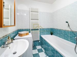 Prodej bytu 3+1, České Budějovice - České Budějovice 7, Plavská, 70 m2