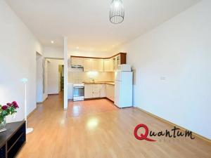 Prodej bytu 2+kk, Milovice, Kaštanová, 54 m2