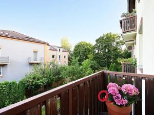 Prodej bytu 2+kk, Milovice, Kaštanová, 54 m2