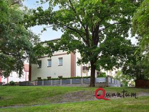 Prodej bytu 2+kk, Milovice, Kaštanová, 54 m2