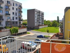 Pronájem bytu 1+kk, Praha - Hostivař, Fojtova, 33 m2