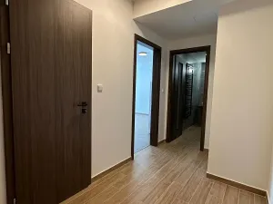 Pronájem bytu 2+kk, Praha - Prosek, Čakovická, 52 m2