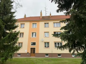 Pronájem bytu 2+kk, Nové Strašecí, Husova, 58 m2