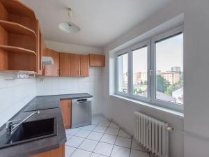 Pronájem bytu 3+1, Praha - Strašnice, Černokostelecká, 75 m2
