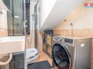 Pronájem bytu 2+kk, Hostivice, Unhošťská, 45 m2