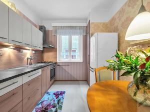 Prodej bytu 3+1, Hradec Králové, Velké náměstí, 98 m2