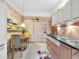 Prodej bytu 3+1, Hradec Králové, Velké náměstí, 98 m2