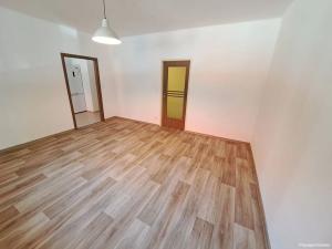 Pronájem bytu 2+1, Hradec Králové, Puškinova, 60 m2