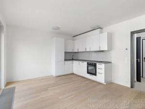 Pronájem bytu 1+kk, Praha - Košíře, Naskové, 32 m2